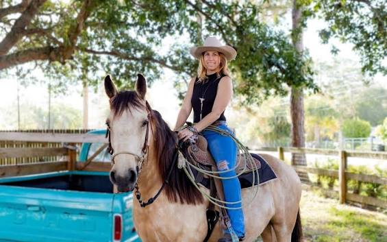 Gabrielle Radabaugh horseback riding